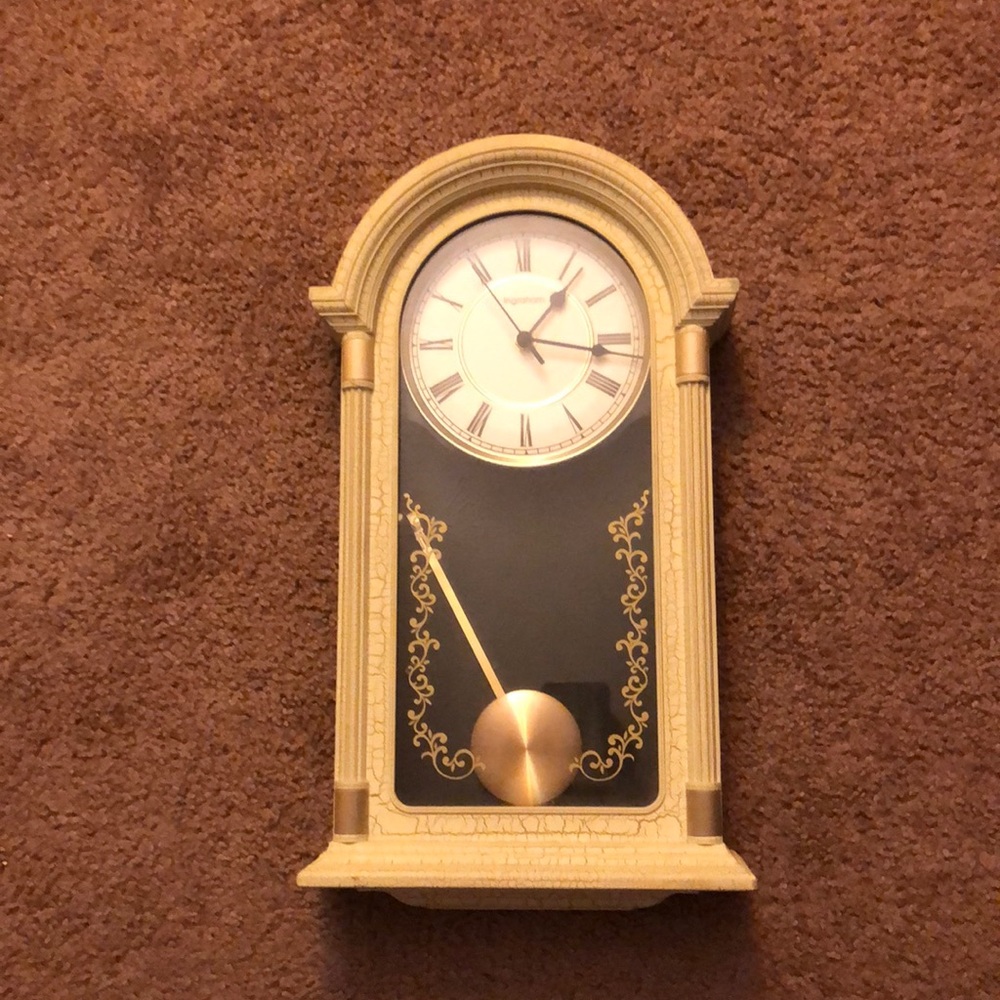 Super Adorable Clock!
